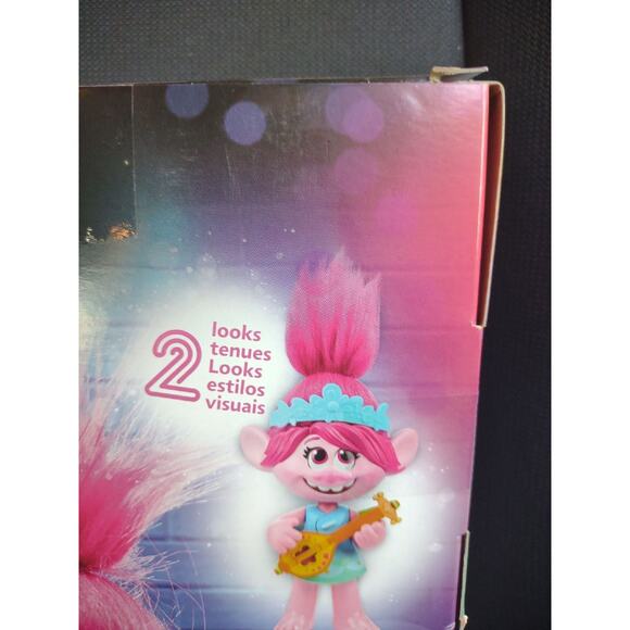 DreamWorks Trolls World Tour Pop to Rock Poppy Singing Doll w/2 Guitars Hasbro - Picture 7 of 16